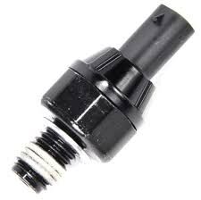 Opel Astra J Yağ Basinç Anahtari Üst Blokta Bulunan GM 648011